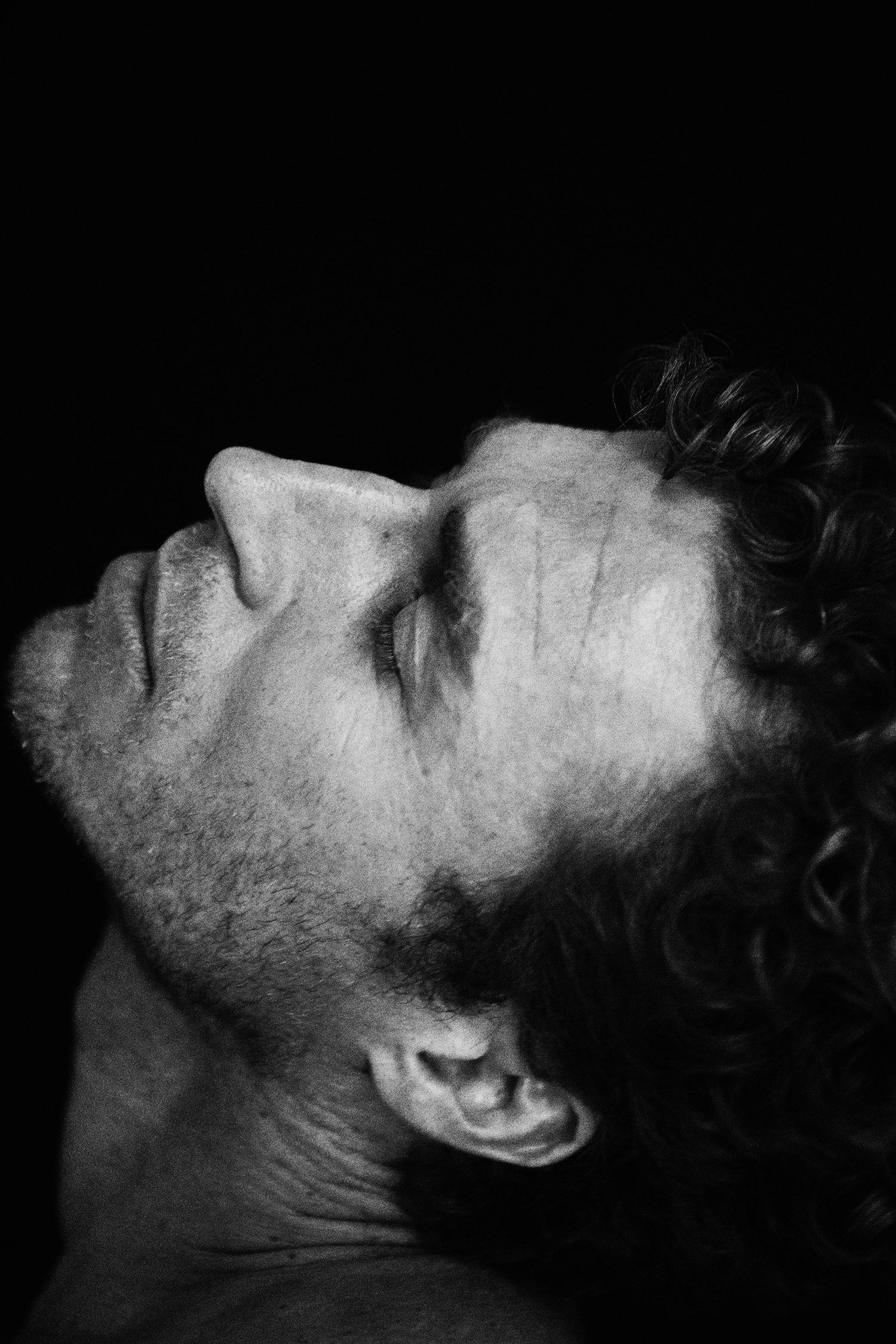 hot-performer-michael-vegas6