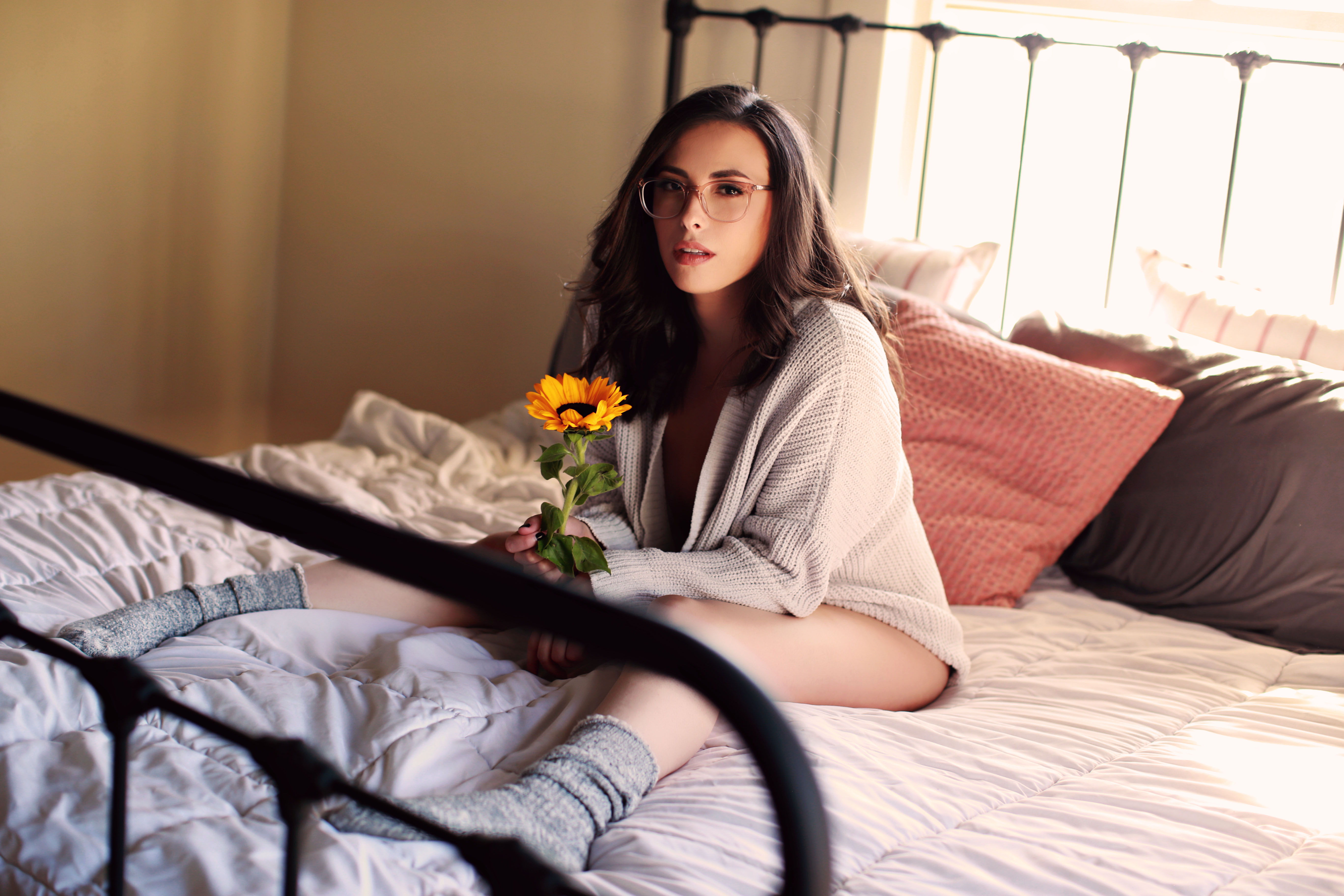 hot-performer-casey-calvert5