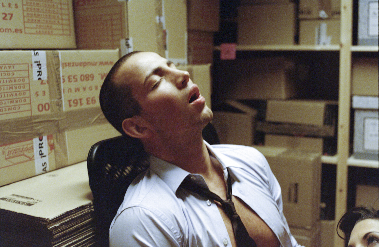 hot-movie-stockroom05