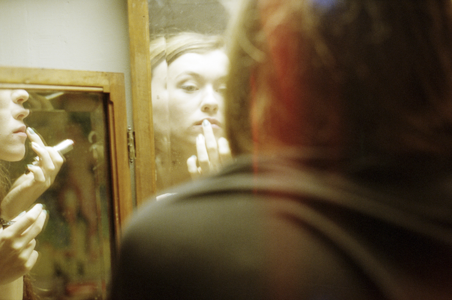 hot-movie-dude-lady19