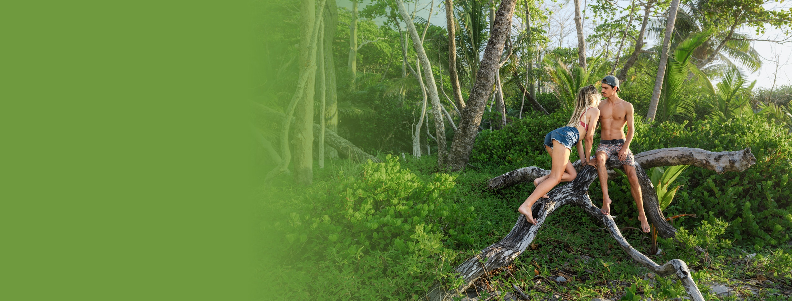  How sexy - James & Lola