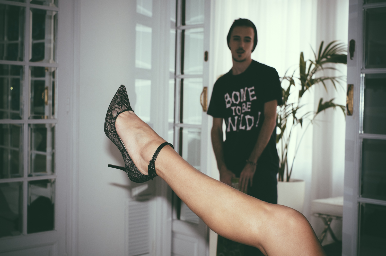 hot-movie-mother-on-tiner03