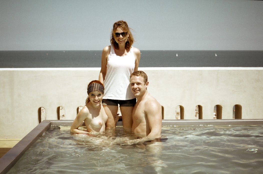 hot-movie-romance-bullshit01