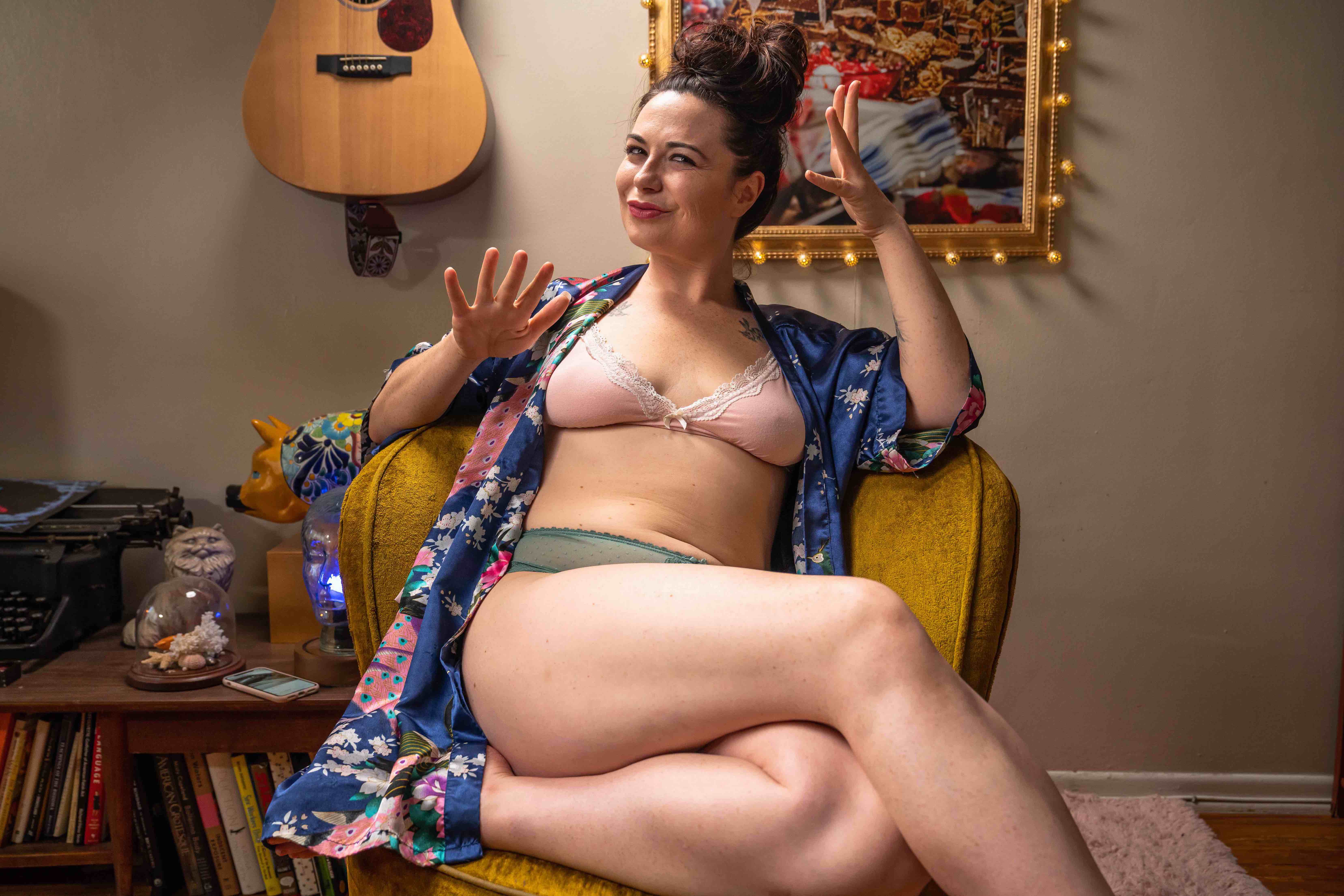 lust_2020-06-03_michael VEgas_siouxsie q_role play photo-78