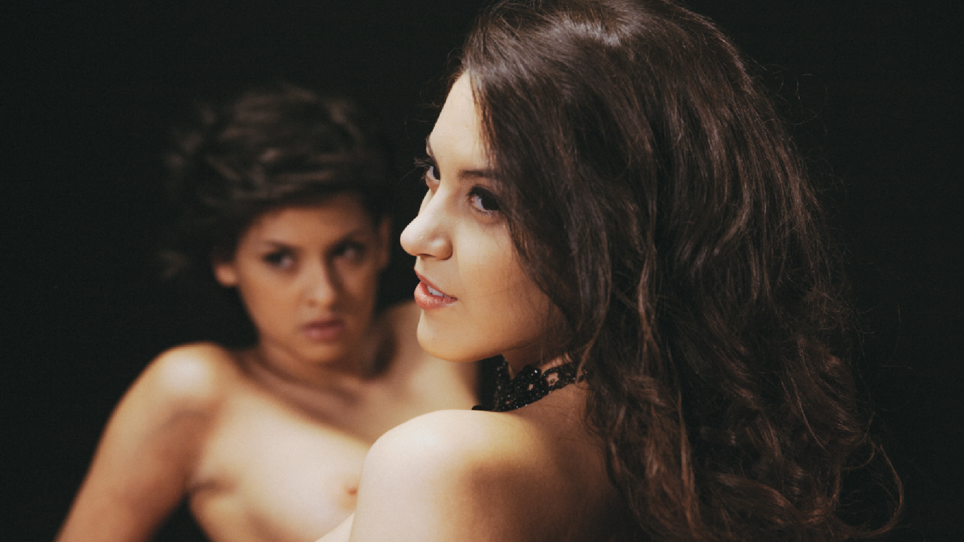 My First Time Eating Oysters...and Pussy