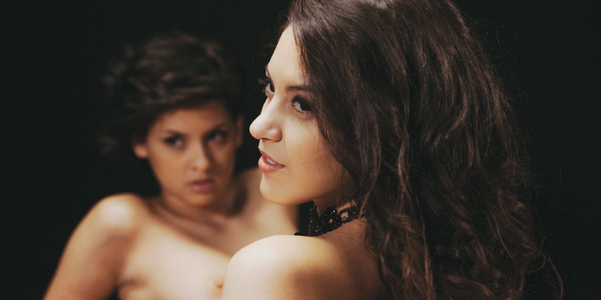 My First Time Eating Oysters...and Pussy My First Time Eating Oysters...and Pussy